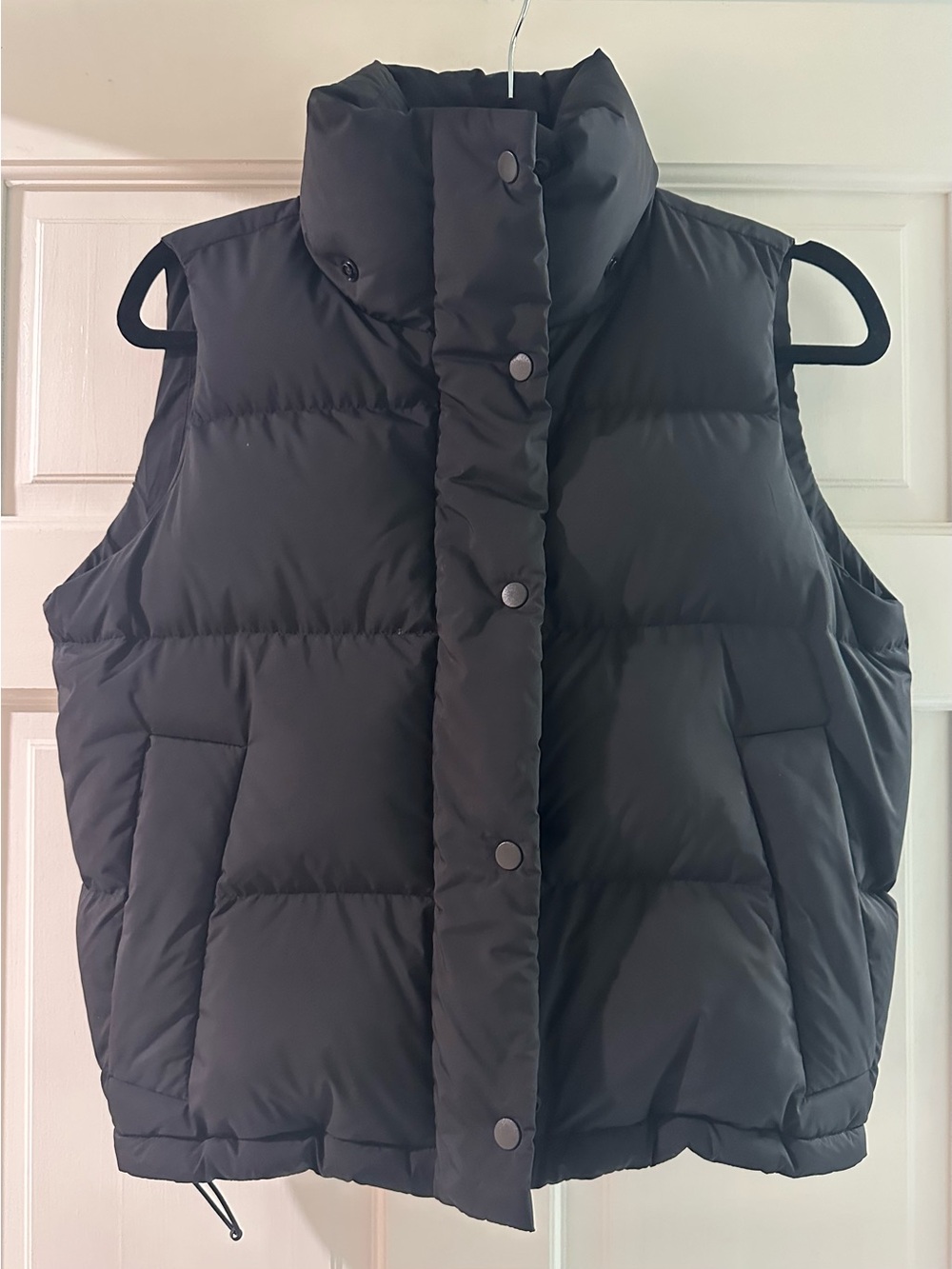 Lululemon Wunder Puff Cropped Vest Black Size 2 Detachable Hood